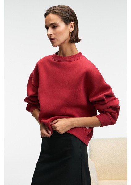 SERENYA Kadın Pamuklu Etiket Detaylı Bisiklet Yaka Kırmızı Sweatshirt indirimleri