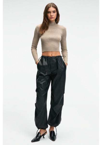 CALIDA Kadın Dik Yaka Fitilli Görünümlü Slim Fit Triko Bej Kazak fırsatları