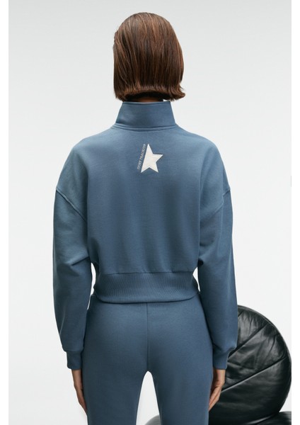 THALIA Kadın Arka Baskılı Ve Patch Detaylı Fermuarlı Dik Yakalı Petrol Mavisi Sweatshirt