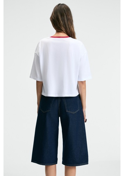 ARMELIA Kadın Bisiklet Yaka Düşük Omuz Önü Baskı Ve Nakış Detaylı Relaxed Beyaz T-Shirt