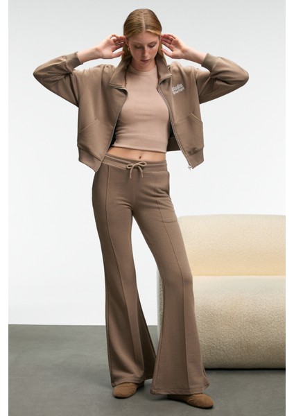 TORINA Kadın Nakış Detaylı Fermuarlı Çift Cepli Relax Vizon Ceket fırsatları