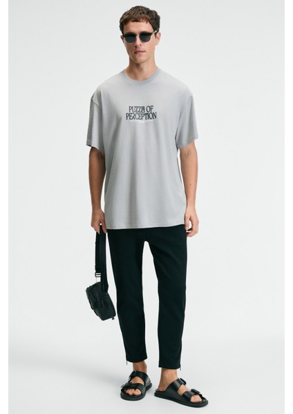 FEAST Erkek %100 Pamuk Oversize Fit Baskılı Kısa Kollu Yuvarlak Yakalı Açık Gri T-Shirt modelleri