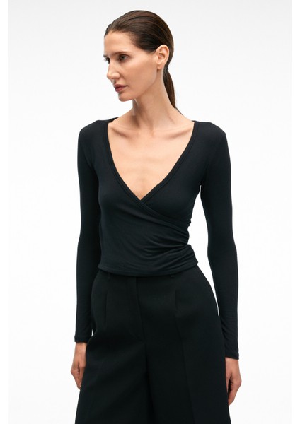 CALLORIA Kadın V Yakalı Uzun Kollu Slim Fit Siyah Bluz fiyatları