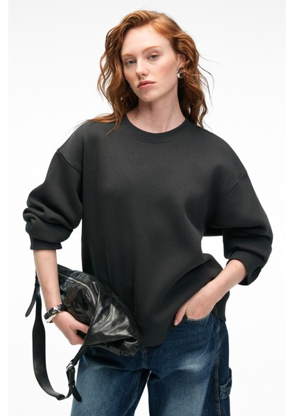 ESME Kadın Oversize Yuvarlak Yakalı Kol Ucu Ve Etek Ucu Manşetli Antrasit Sweatshirt
