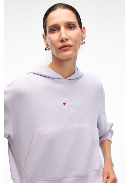 ISADORA Kadın Kapüşonlu Nakış Detaylı Regular Fit Crop Lila Sweatshirt modelleri