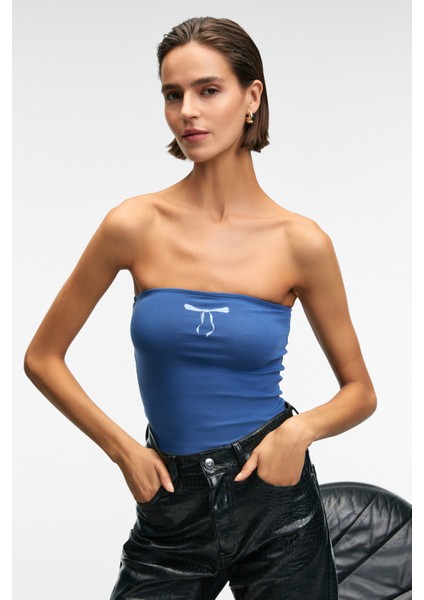 LUNESSA Kadın Vücutta Sabit Duran Silikon Lastikli Straplez Lacivert Bluz fiyatları