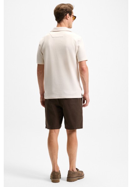 ERMANO Erkek Regular Fit Kısa Kollu Gömlek Yaka Düğmeli Krem Gömlek