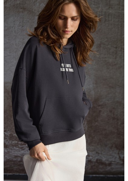 JOYNER Kadın Nakış Detaylı Antrasit Sweatshirt modelleri