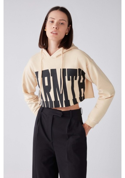 Warm Kadın Bej Baskılı Kapüşonlu Comfort Sweatshirt modelleri