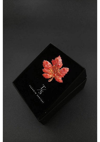 Broş Metal Rozet Yaprak Taşlı Kırmızı Yaka Kıyafet Şapka Takı Aksesuar Hediye modelleri