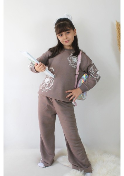 Kahverengi Taş Detaylı Geniş Paçalı Kız Çocuk Eşofman Takımı indirimleri