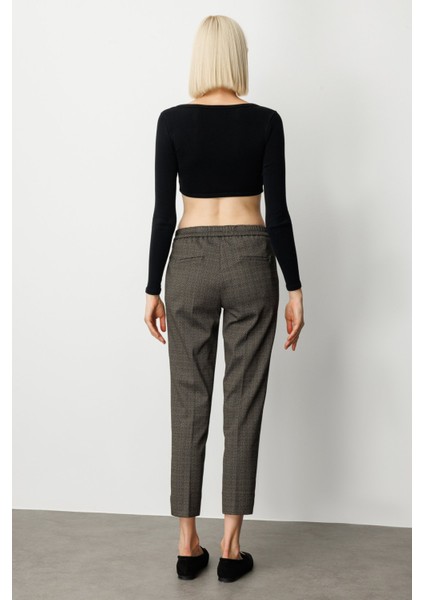 Kadın Desenli Dar Paça Pantolon 1067 Kahverengi fırsatları