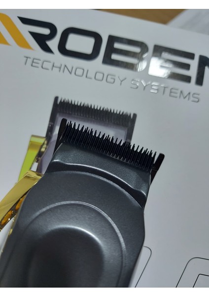 Profesyonel Tıraş Makinesi RBN-304 indirimleri