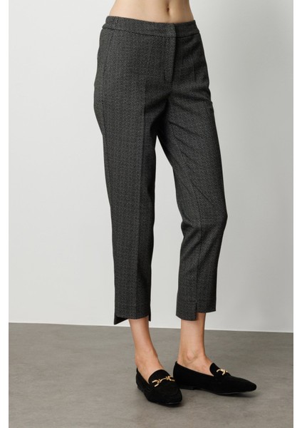Kadın Desenli Dar Paça Pantolon 1067 Siyah modelleri