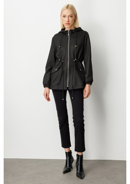 Kadın Kapüşonlu Kapak Cepli Trenç 7043 Siyah modelleri