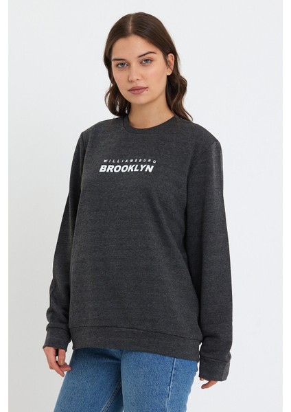 Süperlife Kadın Bisiklet Yaka Oversize Fit Brooklyn Baskılı Ince Sweatshirt SPR23SWK330