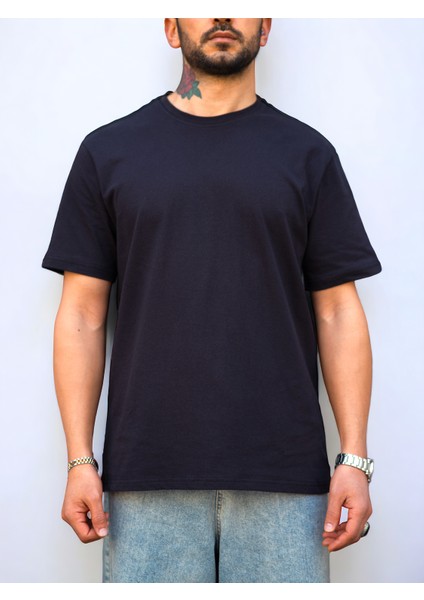 Siyah Renk T-Shirt Regular Kesim fırsatları