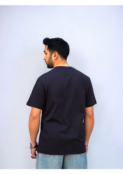 Siyah Renk T-Shirt Regular Kesim indirimleri