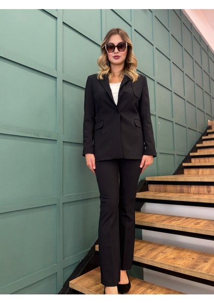 Kadın Cep Detaylı ,önden Tek Düğmeli, Bele Oturan Blazer Ceket-Pantolon Takımı fiyatları