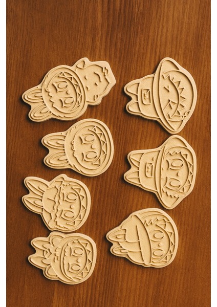 Labubu Kurabiye Kalıbı 7’li Set – Karakter Figürlü Şeker Hamuru ve Oyun Hamuru Kalıbı fiyatları