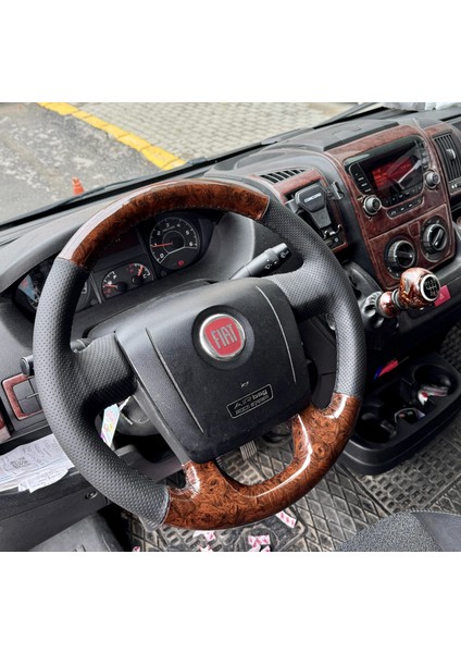 Fiat Ducota Araca Özgü Dikmeli Direksiyon Kılıfı Nokta Ahşap Siyah Ipli fiyatları