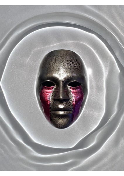 Çatlak Ağlayan Surat Maskesi