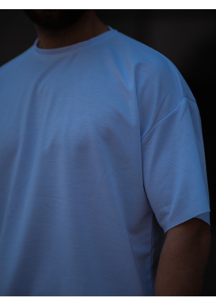 Basic Beyaz Oversize T-Shirt indirimleri