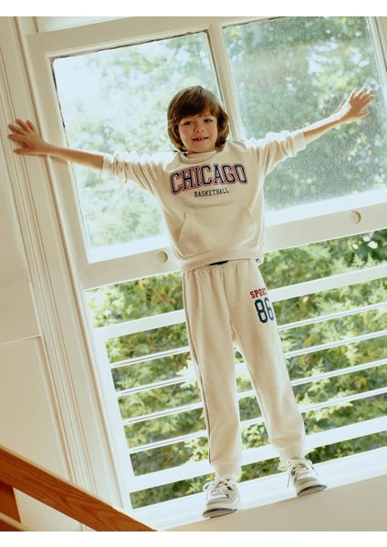 Kids Ekru Beli Lastikli Nakışlı Erkek Çocuk Jogger Eşofman Altı