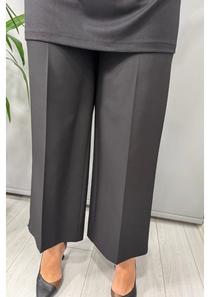 Queen Kısa Geniş Paça Pantolon Siyah 5565 modelleri