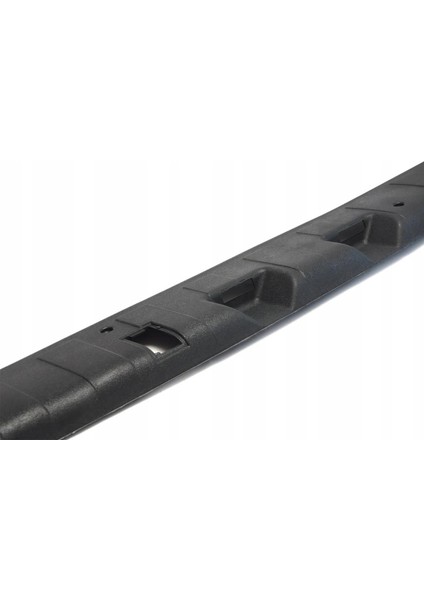 Fiat Doblo Bagaj Eşik Bakaliti Plastiği Çift Kapı 2001-2010 Uyumlu modelleri