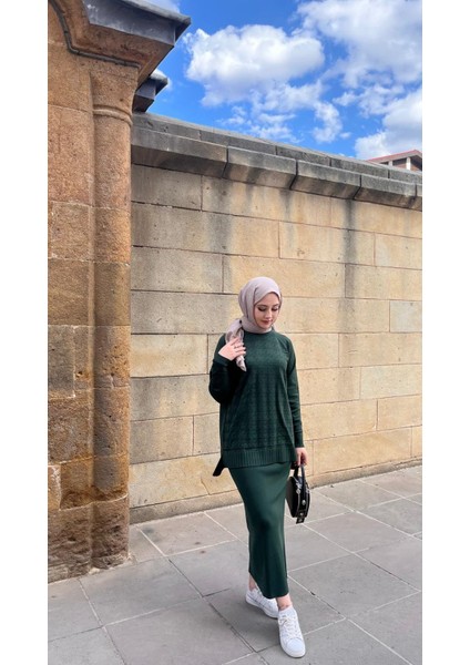 1350 Kazayağı Desenli Takım Turmalin