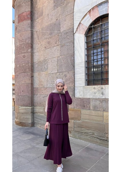 1351 Taşlı Etekli Takım Bordo fiyatları