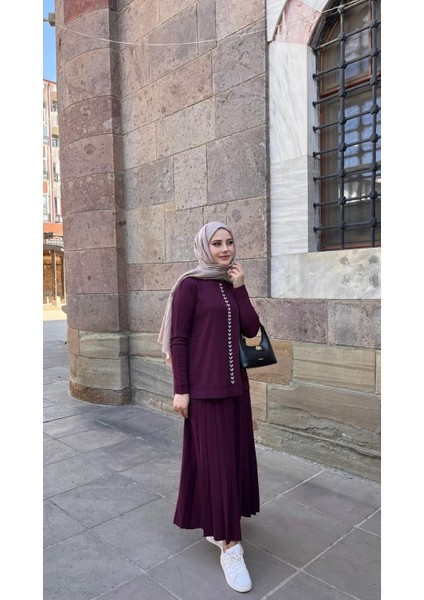 1351 Taşlı Etekli Takım Bordo modelleri