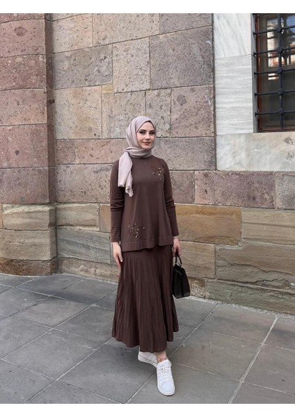 1352 Boncuk Işlemeli Etekli Takım Kahve fiyatları