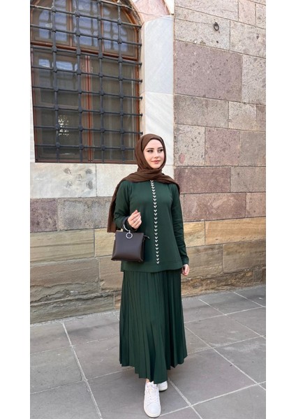 1351 Taşlı Etekli Takım Yeşil fiyatları