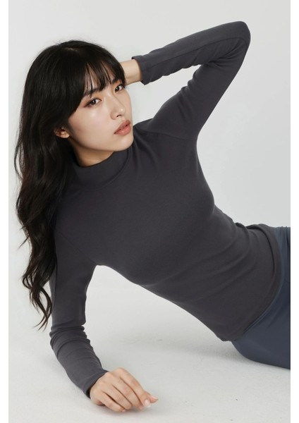 Kadın Ultra Yumuşak Slim Fit Dik Yaka Örme Üst Grey indirimleri