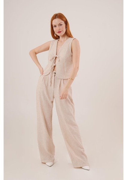 Ön Bağlama Detaylı Yelek ve Pantolon Taş Ikili Takım