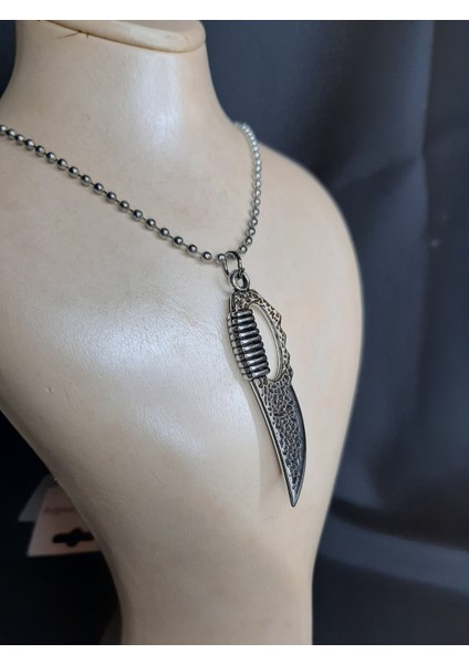Mryart Bıçak Figürlü Metal Kolye fiyatları
