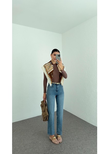 Yüksek Bel Yıkamalı Mavi Momfit Jean