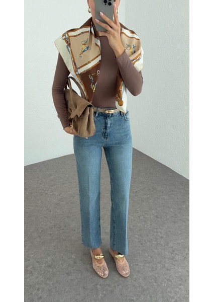 Yüksek Bel Yıkamalı Mavi Momfit Jean