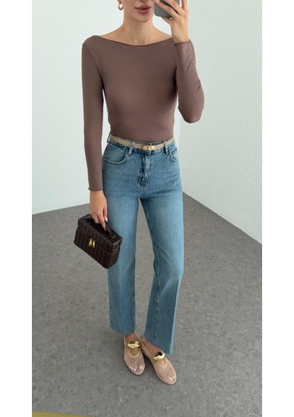 Yüksek Bel Yıkamalı Mavi Momfit Jean fırsatları