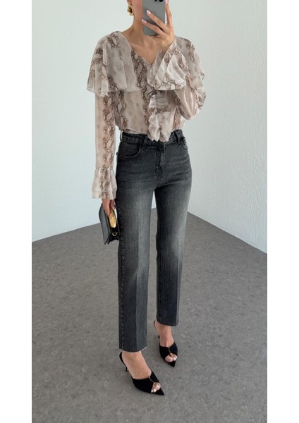 Yüksek Bel Yıkamalı Antrasit Momfit Jean modelleri