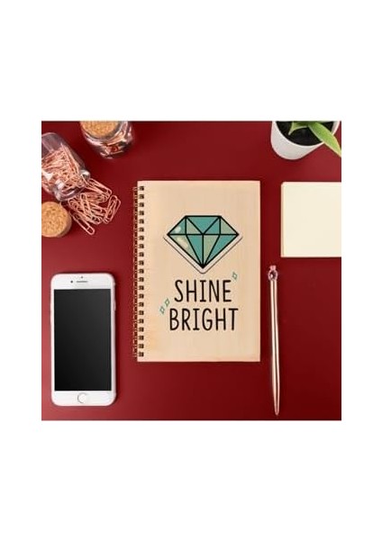 Shine Bright Tasarımlı 8 cm x 12 cm Ölçülerinde Çizgisiz 48 Yaprak Ahşap Kapaklı Defter fiyatları