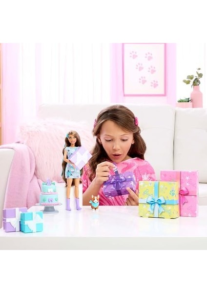 Parti Paketi Bebek ve Aksesuarlar, Minik Dostumun Doğum Günü Serisi Parti Yıldızları Seti ve Renk Değişimi ile Pasta Süsleme Etkinliği Dahil 10 Sürpriz, JFG72 fiyatları