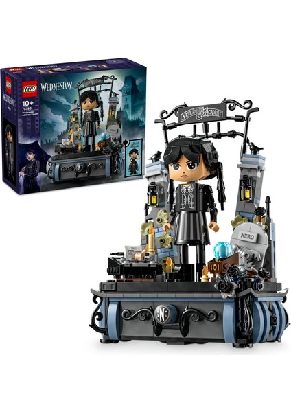 Wednesday: Wednesday Addams Figürü 76780 - 10 Yaş ve Üzeri Çocuklar Için Koleksiyonluk Oyuncak Yapım Seti (702 Parça)