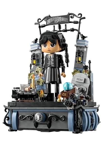 Wednesday: Wednesday Addams Figürü 76780 - 10 Yaş ve Üzeri Çocuklar Için Koleksiyonluk Oyuncak Yapım Seti (702 Parça) fiyatları