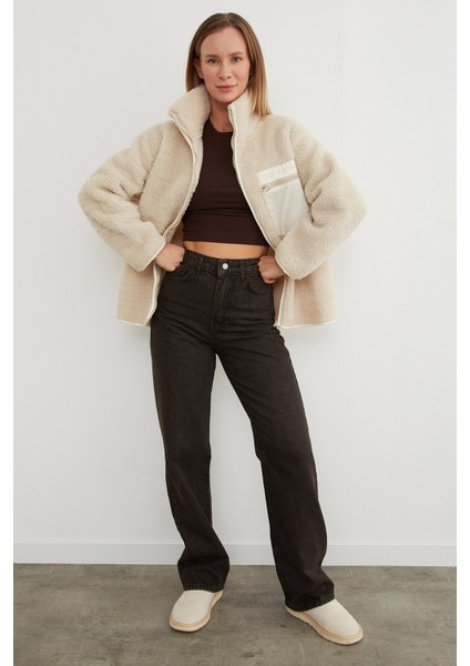 Fermuarlı Tek Cepli Dik Yaka Pelüş Mont indirimleri