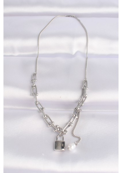Tegan 316L Çelik Zincir Gümüş Renk Zincirli Love Yazılı Kilit Kolye TG27BKO8633 fiyatları