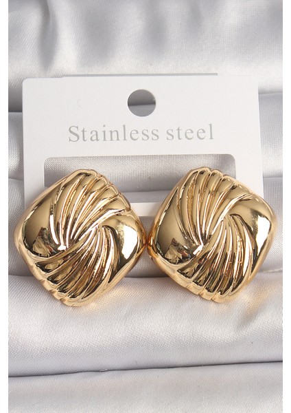 Tegan Pirinç Gold Renk Işlemeli Kare Model Kadın Küpe TG27BKP10149