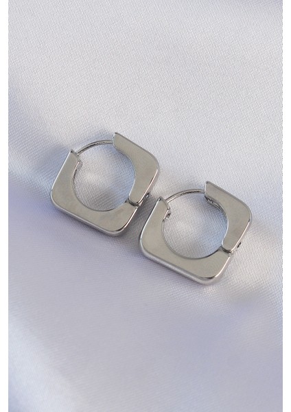 Tegan Pirinç Gümüş Renk Kare Küpe TG27BKP8987